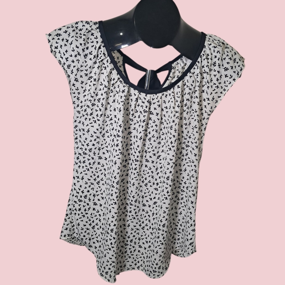 XS Cute Top